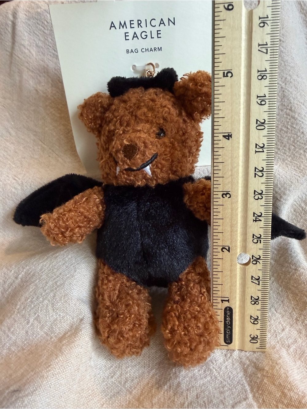 NWT ~ American Eagle Teddy Bear Bat Bag Charm - Picture 3 of 4